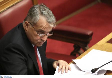 Βορίδης: Βάρος για το σύστημα υγείας οι χιλιάδες παράτυποι μετανάστες