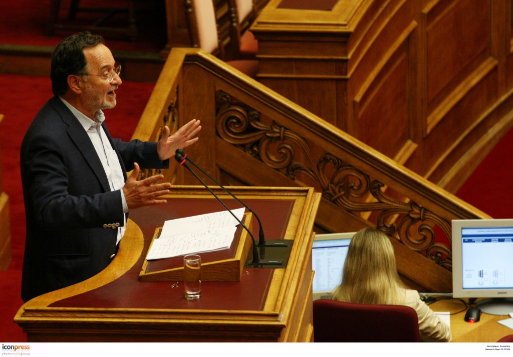 Λαφαζάνης: «Βούλτεψη και Κυρ. Μητσοτάκης προωθούν νέο ραγιαδισμό»