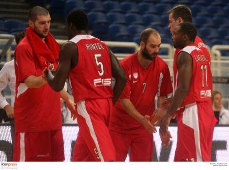 Ευρωλίγκα: Ολυμπιακός – Λαμποράλ 76 – 64