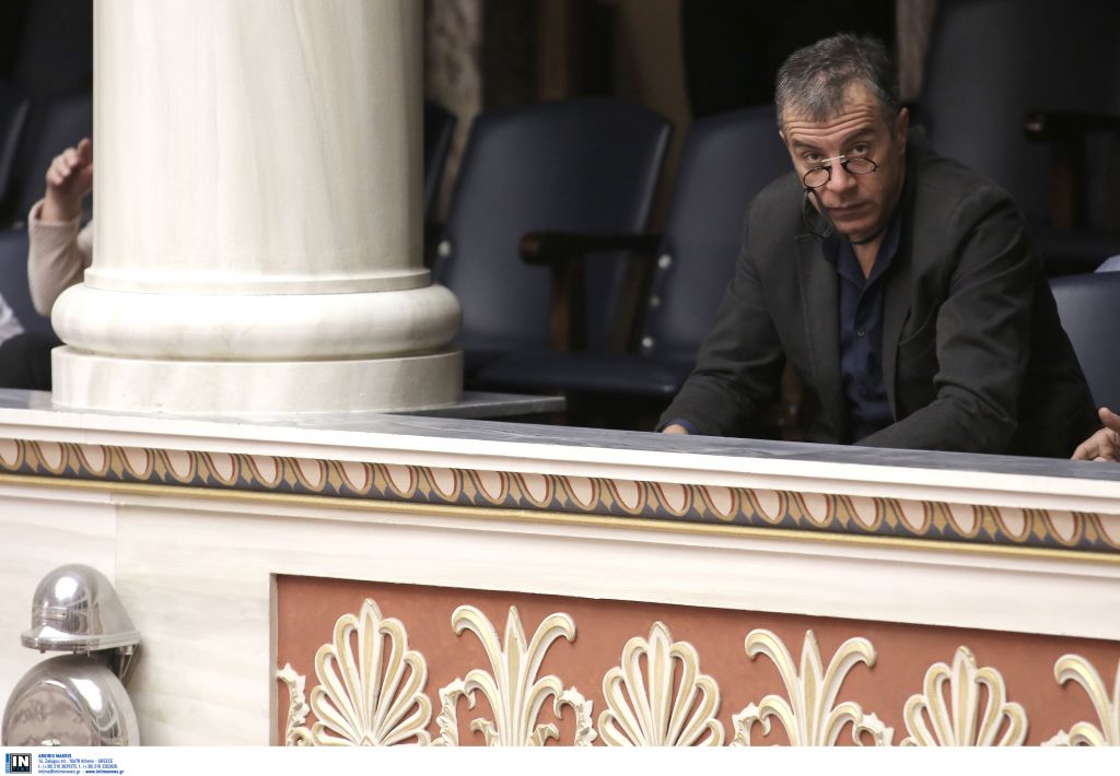Στ. Θεοδωράκης: Ακύρωσε το ραντεβού του με τον Αλέξη Τσίπρα
