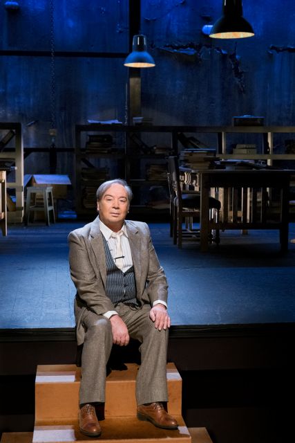 Ο Φασουλής σε ρόλο δικηγόρου