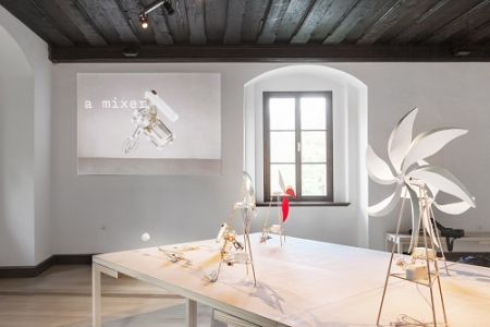 Η σχέση ντιζάιν, τεχνολογίας και κοινωνίας στην έκθεση Adhocracy