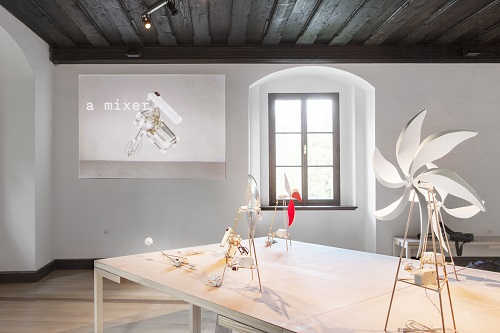 Η σχέση ντιζάιν, τεχνολογίας και κοινωνίας στην έκθεση Adhocracy