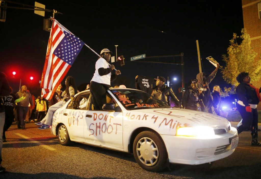 Σεντ Λιούις: 17 συλλήψεις σε διαδηλώσεις κατά της αστυνομικής βίας