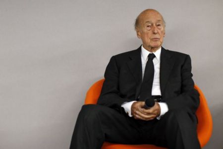 Ο Ζισκάρ Ντ’ Εστέν επανέρχεται στο «friendly exit» μετά το δημοψήφισμα