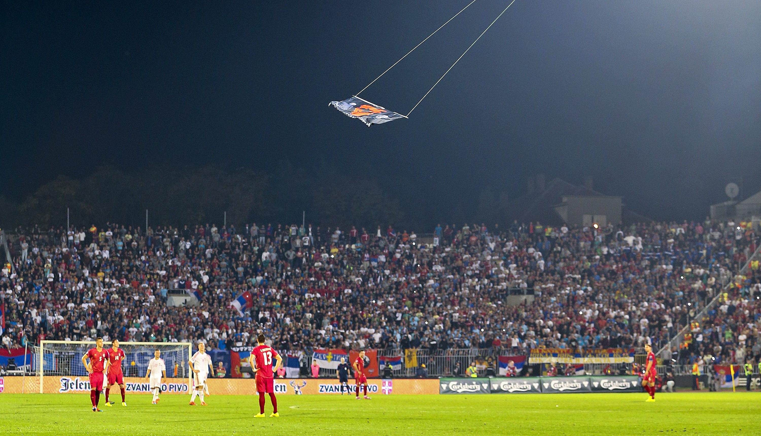 UEFA: Βαριά καμπάνα στην Αλβανία για το επεισοδιακό ματς με την Σερβία