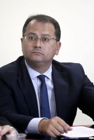 Ο Στύλιος και οι χρυσαυγίτες