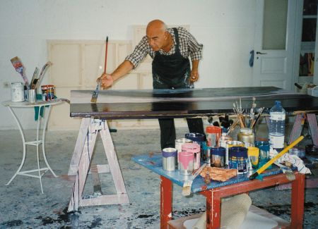 Artist Kostas Paniaras passes away at the age of 80