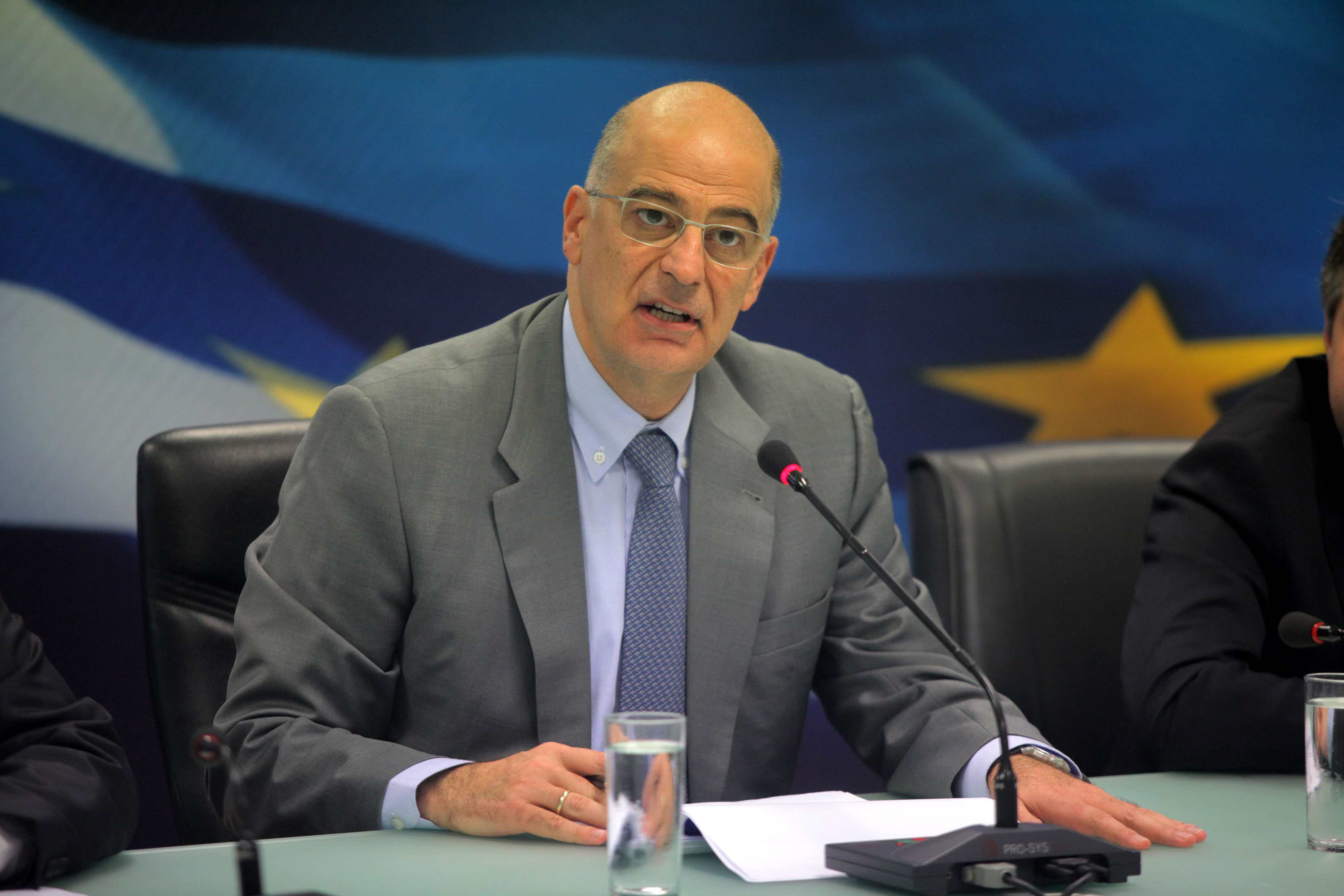 Δένδιας: H ρύθμιση για τα «κόκκινα δάνεια» αφορά μικρές επιχειρήσεις