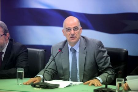 Dendias to succeed Avramopoulos as Minister of National Defense