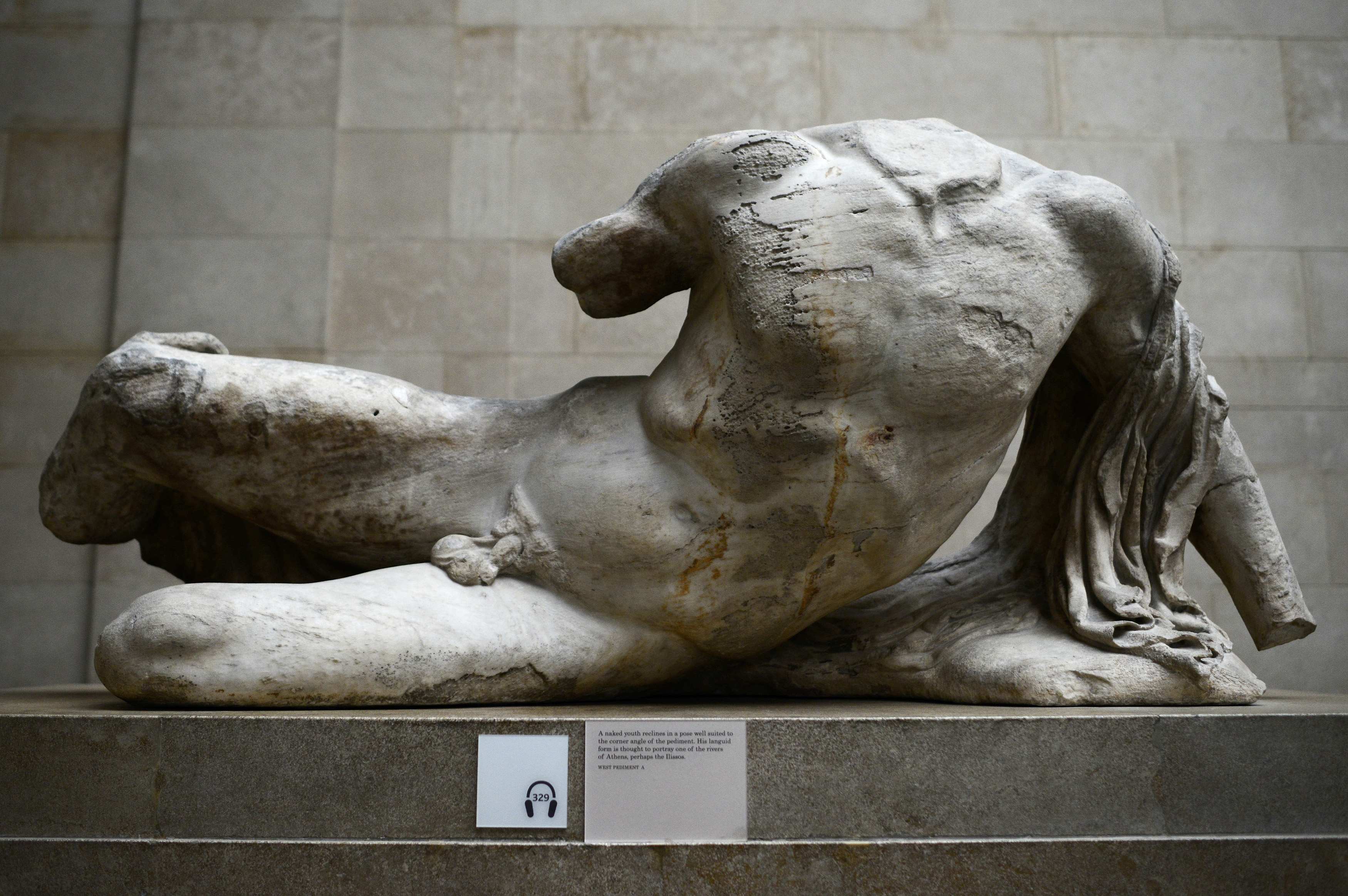 Οργή Σαμαρά για το Βρετανικό Μουσείο που δάνεισε γλυπτό του Παρθενώνα στο Ερμιτάζ
