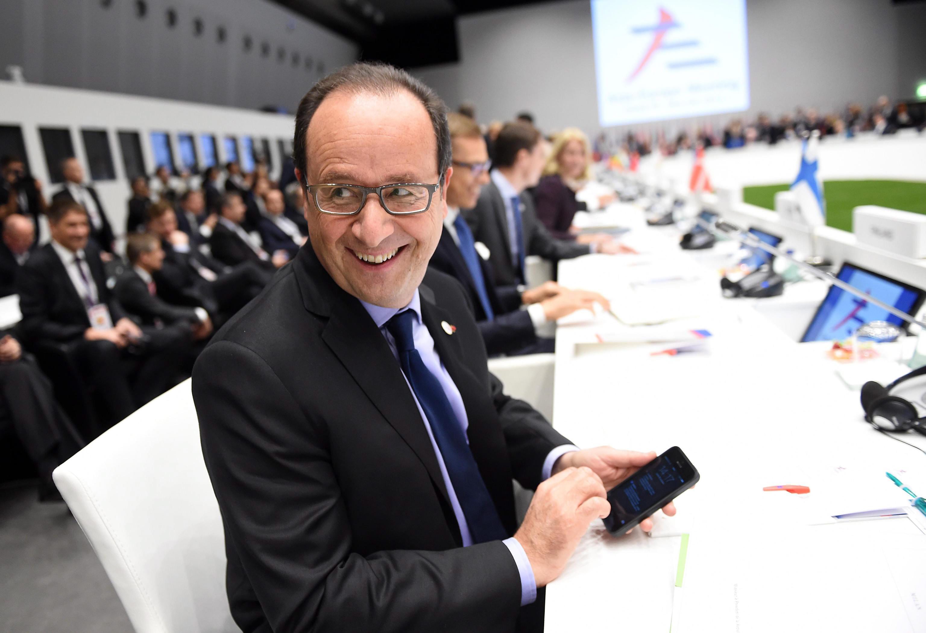 Ολάντ: H  Ευρώπη έχασε τον δρόμο της ανάπτυξης και είναι στάσιμη