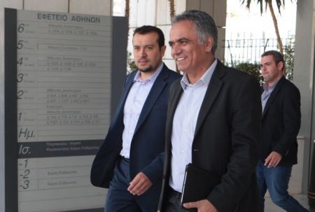 Τα spreads αγχώνουν και τον ΣΥΡΙΖΑ