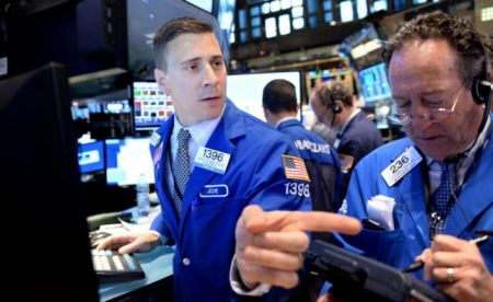 ΗΠΑ: Πετρέλαιο και άμυνα δίνουν ώθηση στην οικονομία