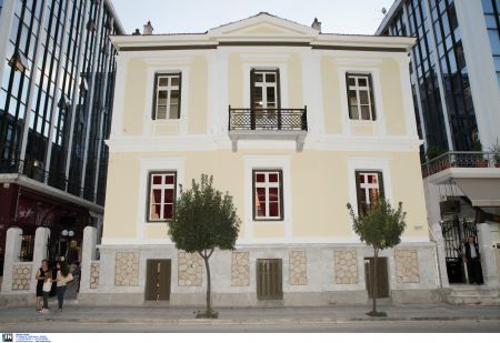 Ποινική δίωξη στην πρώην προέδρο του ΟΚΑΝΑ Μένη Μαλλιώρη