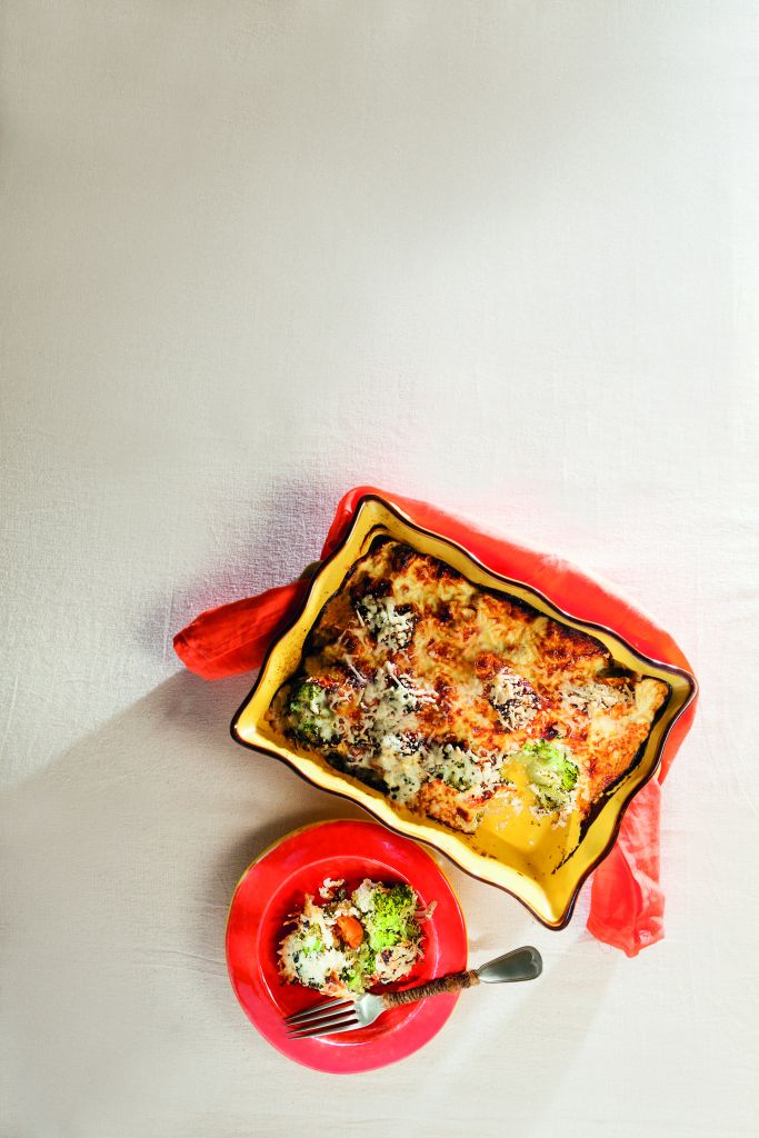 Μπρόκολο ογκρατέν με κρέμα γιαουρτιού