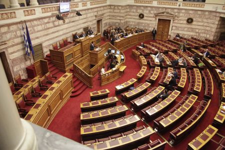Βουλευτές ζητούν αλλαγή πλαισίου για τα πνευματικά δικαιώματα