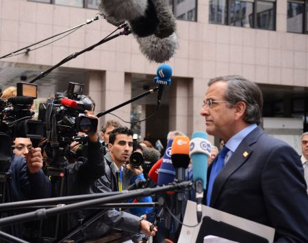 Σαμαράς: Διαπραγματευόμαστε συνετή έξοδο στην κανονικότητα