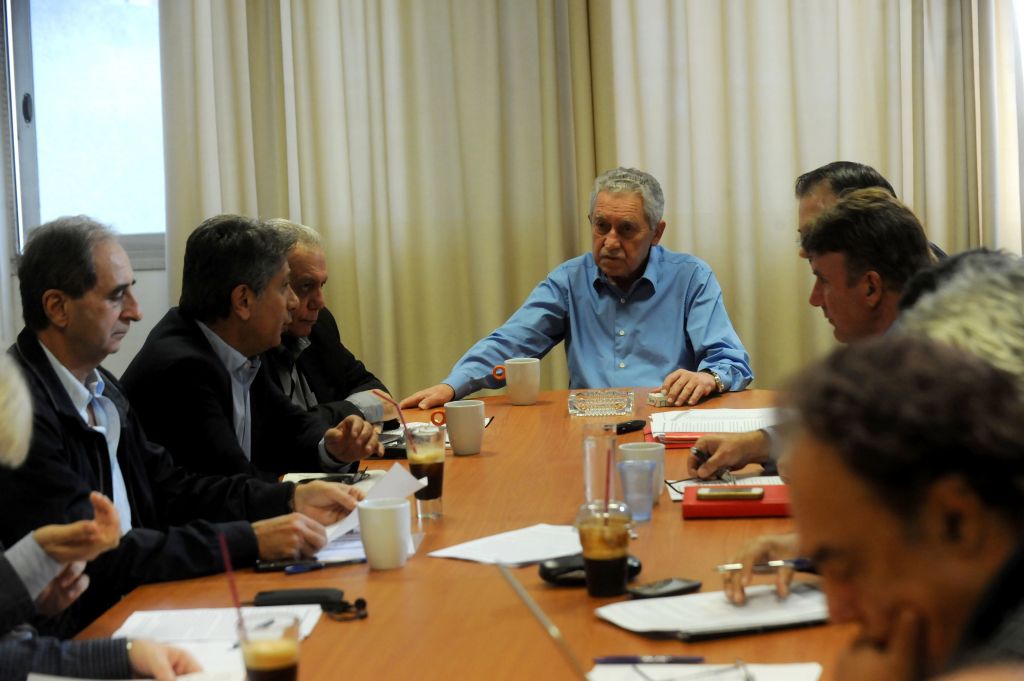 Διακοπή του διαλόγου με το ΠαΣοΚ αποφάσισε η  ΔΗΜΑΡ