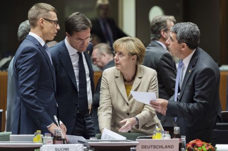 Το χοντρό παιχνίδι της Άνγκελα Μέρκελ στις Βρυξέλλες