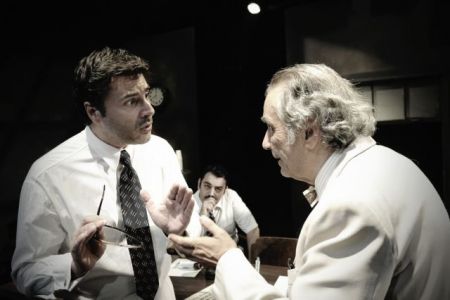 Ο 4ος ένορκος