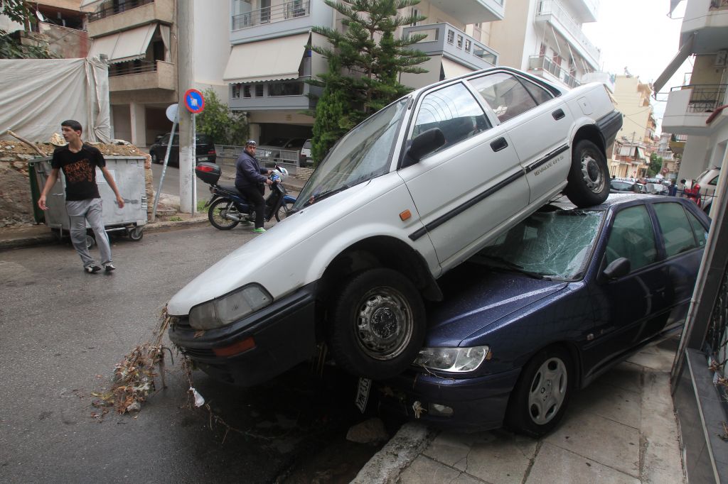 Βουλευτές ΣΥΡΙΖΑ: Ζητούν άμεση αποζημίωση των πλημμυροπαθών