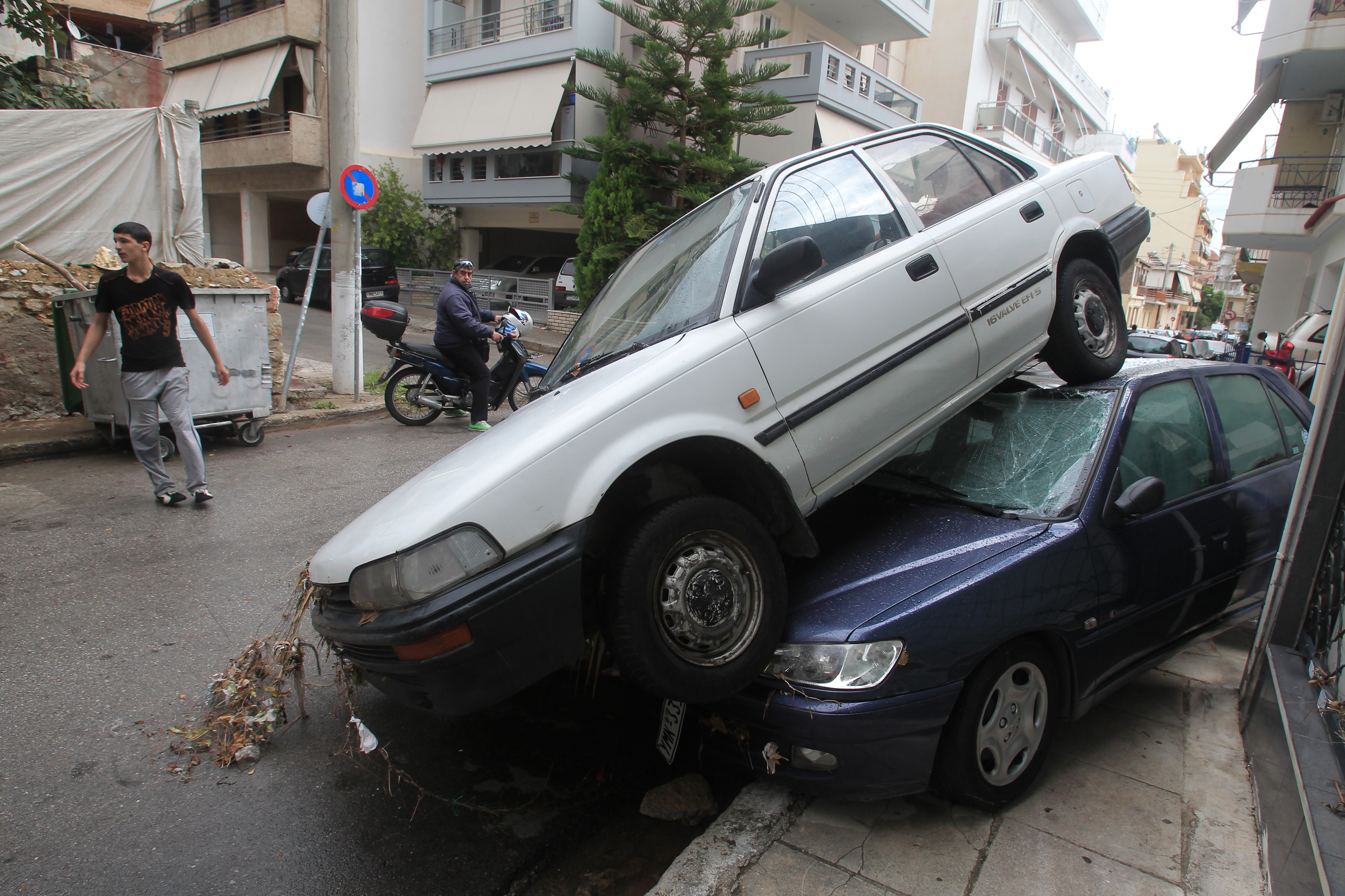 Αρχισε τη Δευτέρα η καταγραφή των ζημιών από τις πλημμύρες