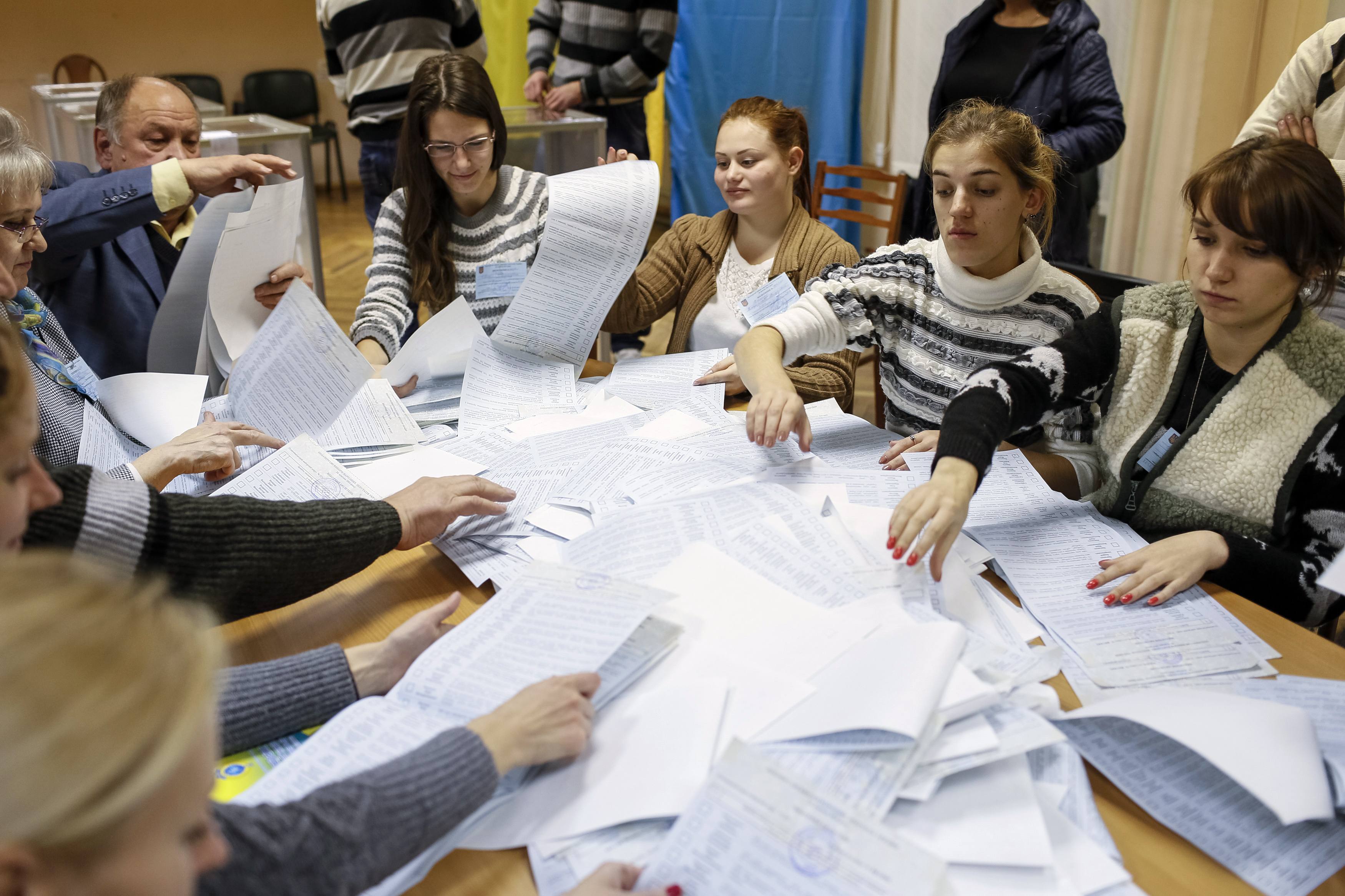 Ουκρανία: Επικράτηση των φιλοδυτικών δυνάμεων στις εκλογές