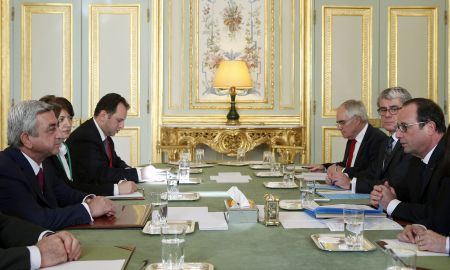 Το Αζερμπαϊτζάν κατηγορεί την Αρμενία για κατάρριψη στρατιωτικού ελικοπτέρου