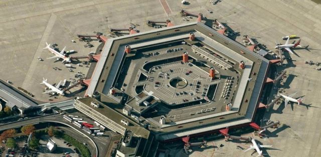 Βερολίνο: το αεροδρόμιο Τέγκελ αρνείται να πεθάνει