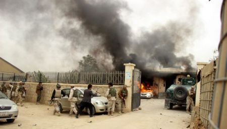 Αφγανιστάν: 10 νεκροί, 20 τραυματίες από βομβιστική επίθεση καμικάζι