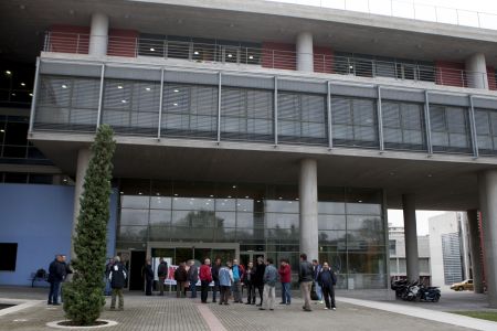 Δήμος Θεσσαλονίκη: Επανέλεγχος συμβάσεων με αστυνομική παρουσία