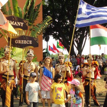 Στο «World Puppet Carnival» στη Ταϊλάνδη ο «Ζαχαροζυμωμένος»