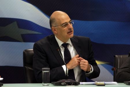 Με υπογραφές Χαρδούβελη και Σκρέκα ο νόμος Δένδια