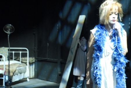 Η Ραραού μάχεται ακόμα στον Πειραιά