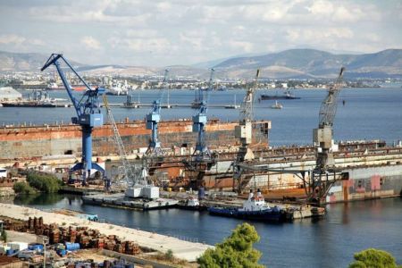 Προς καθεστώς ειδικής διαχείρισης τα Ναυπηγεία Σκαραμαγκά