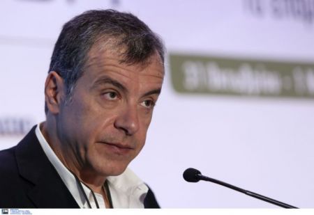 Στ.Θεοδωράκης: Δεν θα ζήσουμε άλλη μια Μικρασιατική καταστροφή