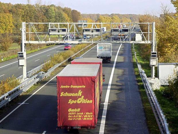 Γερμανία: 700 ένοπλες επιθέσεις στο δρόμο από οδηγό φορτηγού | tovima.gr