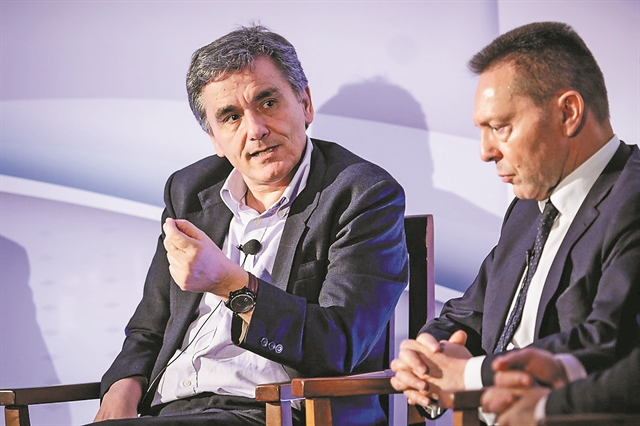 Το στοίχημα της κάλπης και της οικονομίας