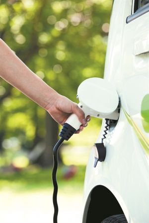 Eίναι ηλεκτρικό το μέλλον σε μεταφορές – μετακινήσεις