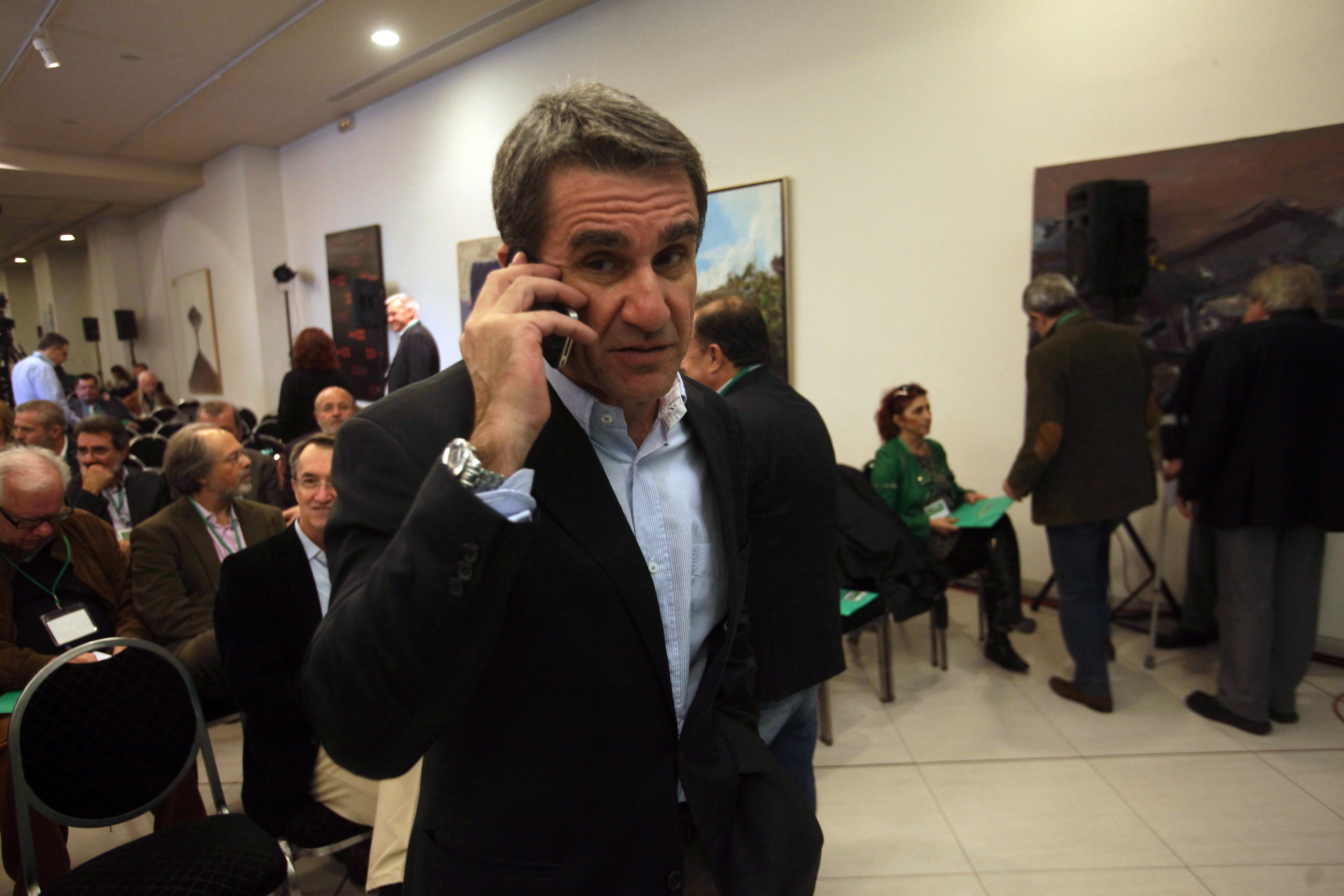 Λοβέρδος: Από την πρώτη στιγμή στηρίξαμε τον πρύτανη του ΕΚΠΑ