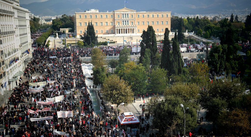 «Βόμβα» σε κατώτατες και πρόωρες συντάξεις