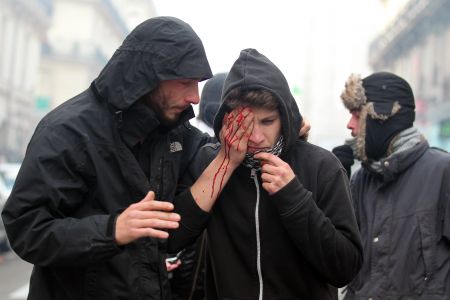 Επεισοδιακές διαδηλώσεις στη Γαλλία μετά τον θάνατο νεαρού οικολόγου