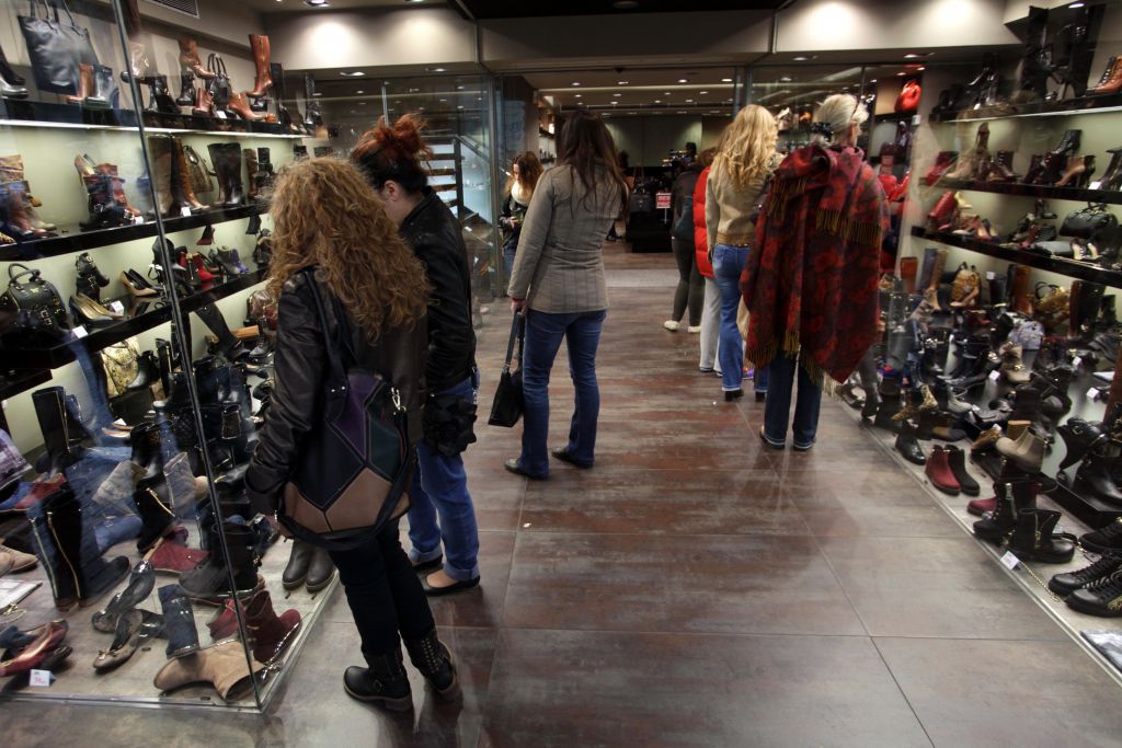 Μείωση 1% των απασχολουμένων στο εμπόριο το γ’ τρίμηνο