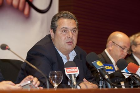 Καμμένος: Πρόσκληση επιστροφής στους ΑΝΕΛ σε Μακρή, Ζώη, Γιαννάκη