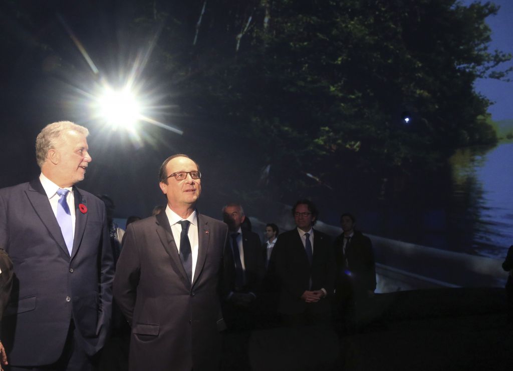 Νέο ρεκόρ χαμηλής δημοτικότητας για τον Ολαντ