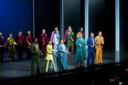 Χίλιες παραστάσεις στην Αθήνα