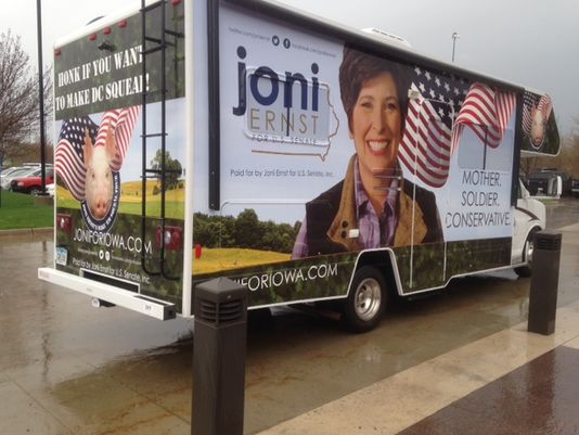 Εξελέγη η πρώην αντισυνταγματάρχης που ευνούχιζε γουρούνια στις ΗΠΑ