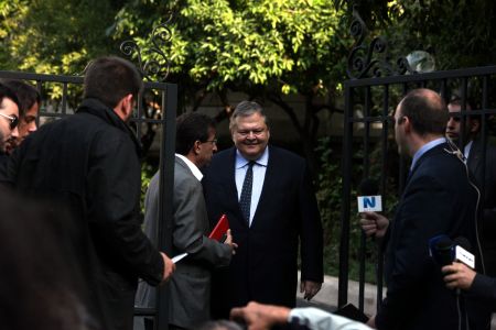 Βενιζέλος: Στόχος να κλείσει η συμφωνία με την τρόικα στις 8 Δεκεμβρίου