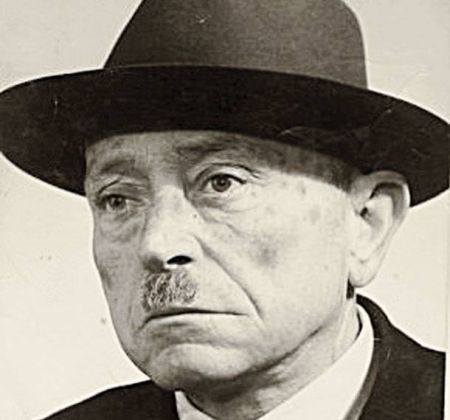 Αφιέρωμα στον Γιάννη Σκαρίμπα στο θέατρο «Βυρσοδεψείο»